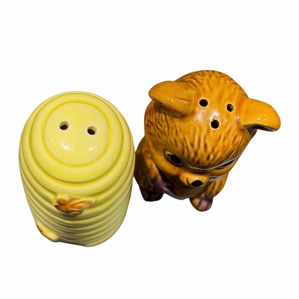 Vintage‎ Bear Beehive Honey Bees Honey Pot Novelty Salt and Pepper Shakers Japan